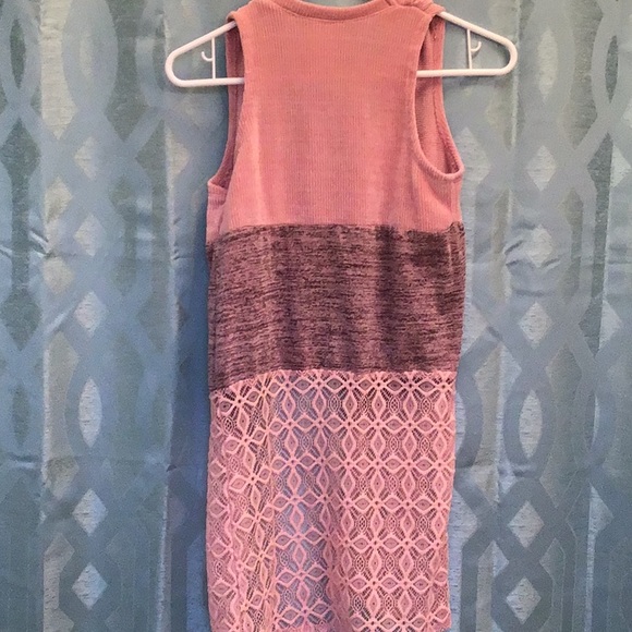 Belle de Jour girls size small pink vest, gorgeous - Picture 4 of 6